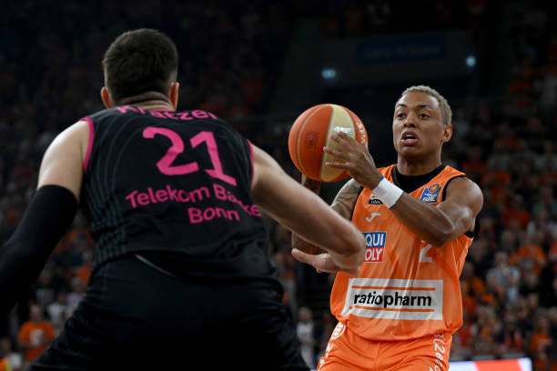 25岁的前 25岁的前