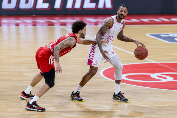 实力悬殊还 实力悬殊还