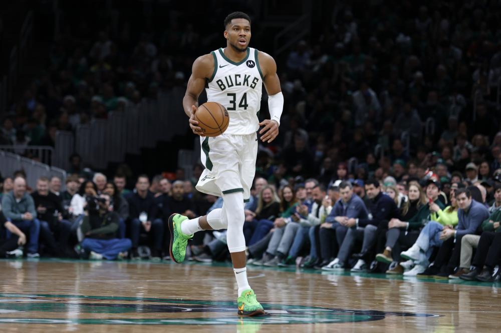 再度凸显年 再度凸显年