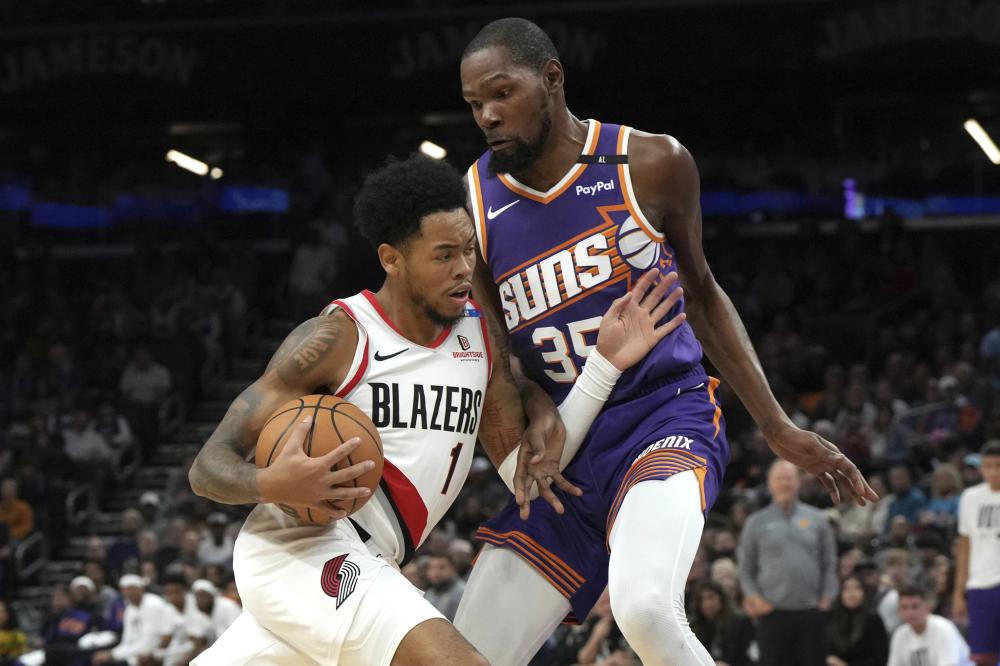 个引人注目 个引人注目