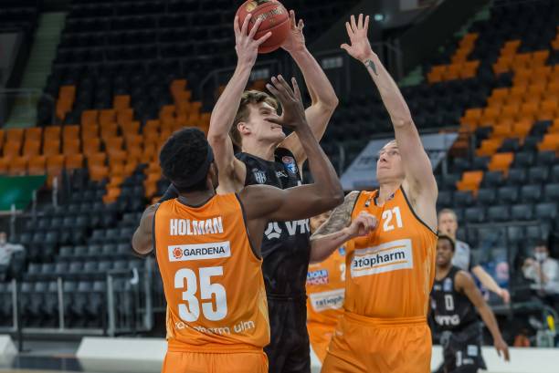 更可能为斯 更可能为斯